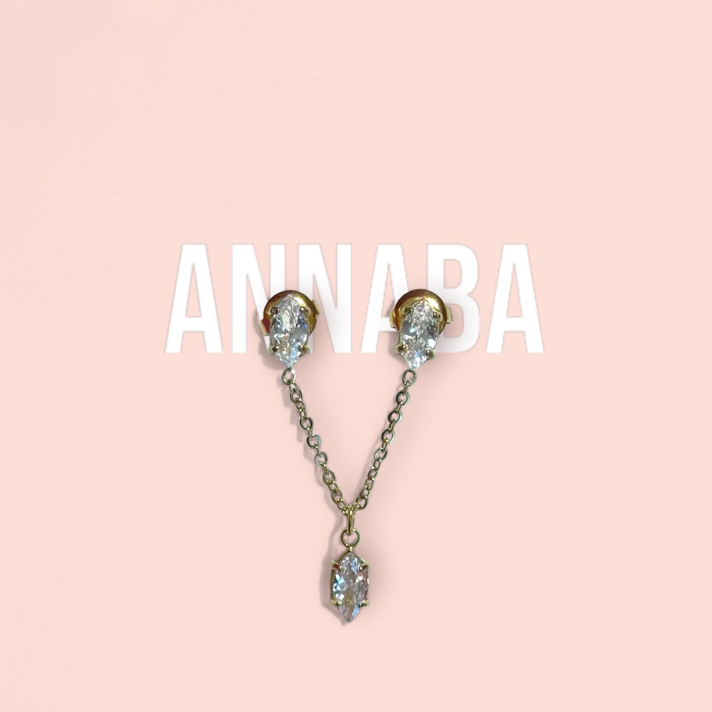 Les boucles d'oreilles ANNABA