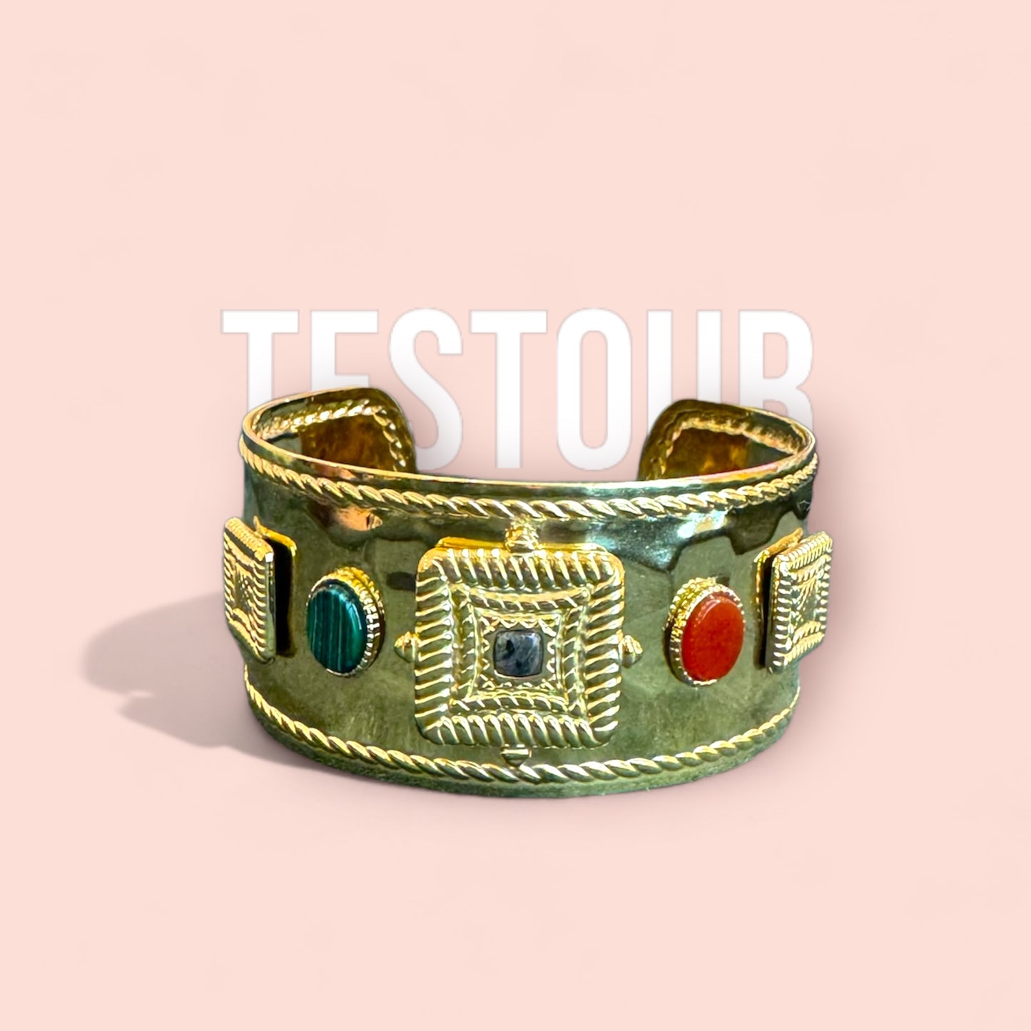 Le bracelet TESTOUR
