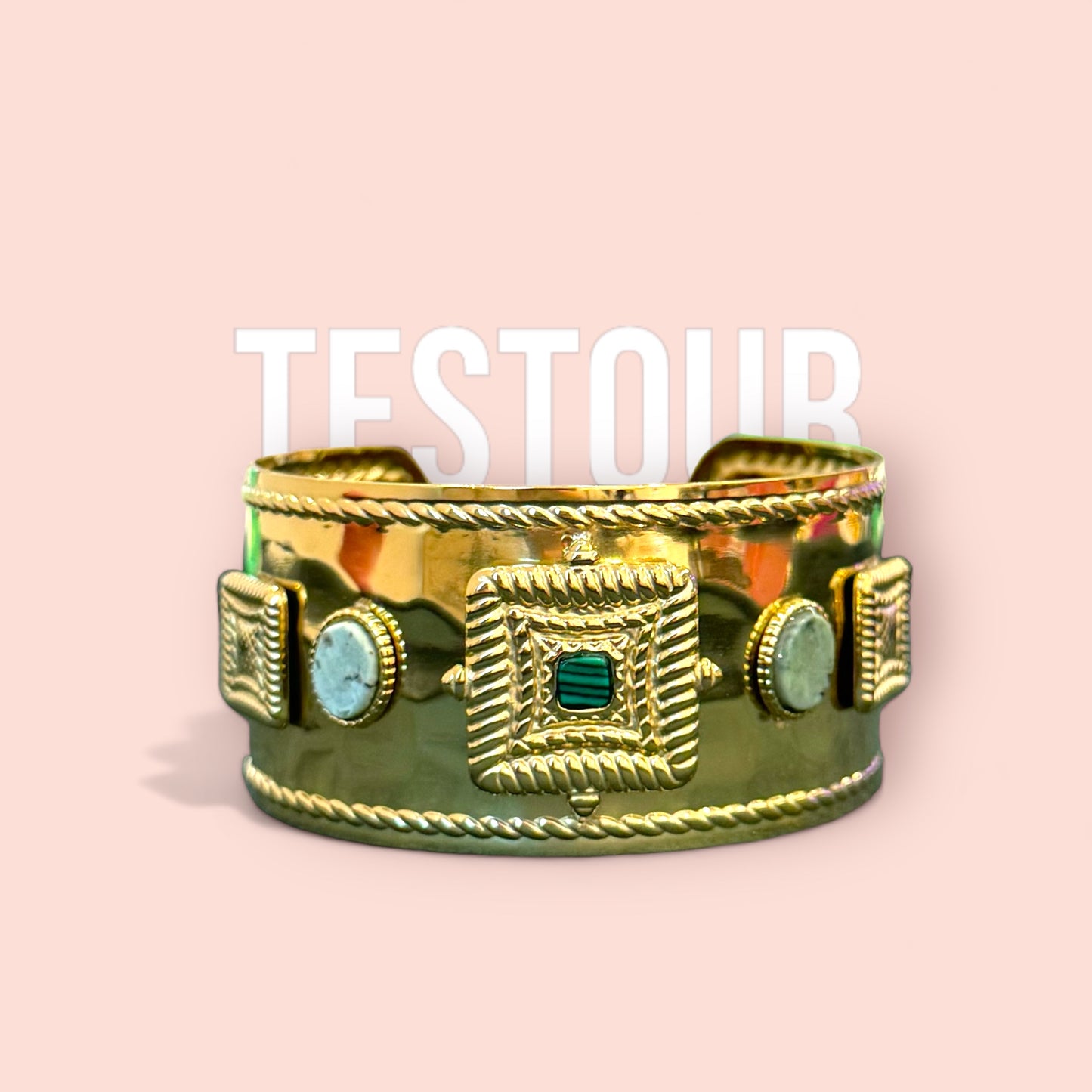 Le bracelet TESTOUR
