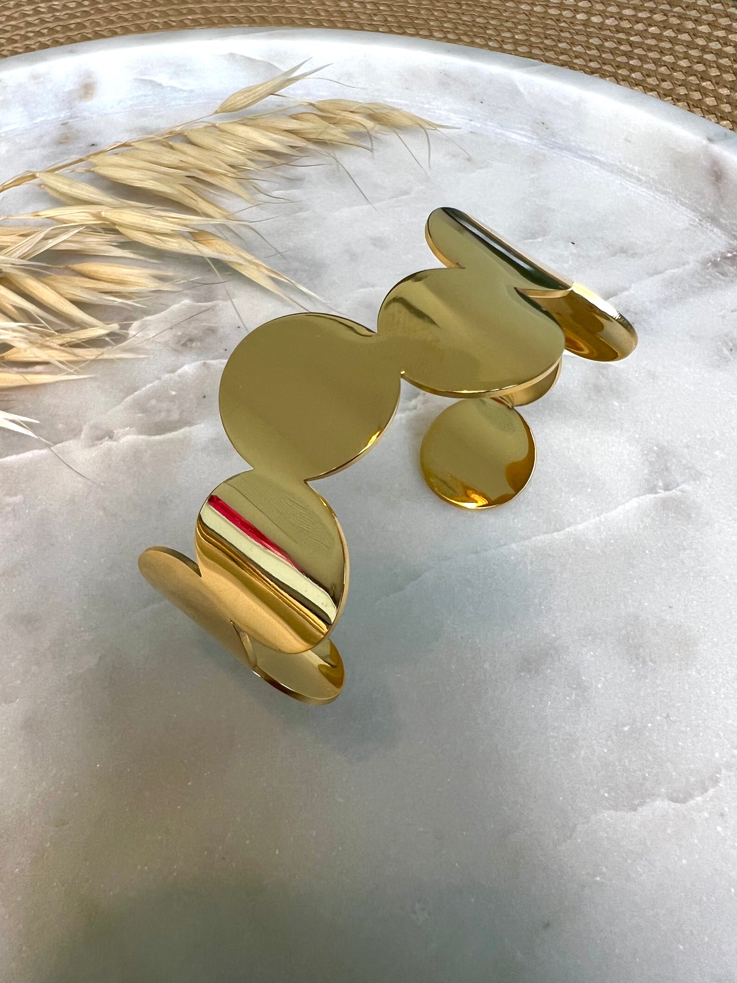 The ZOE bracelet