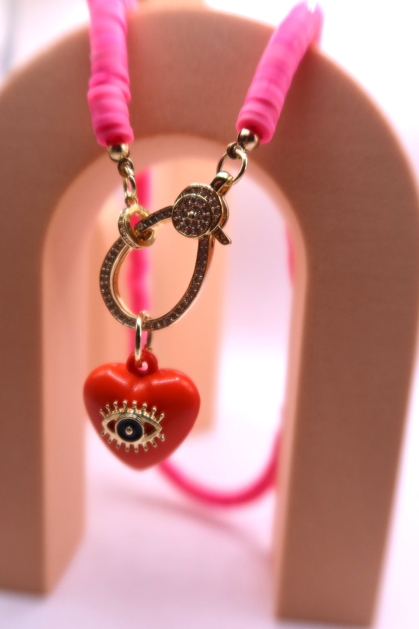 The DANAÉ necklace