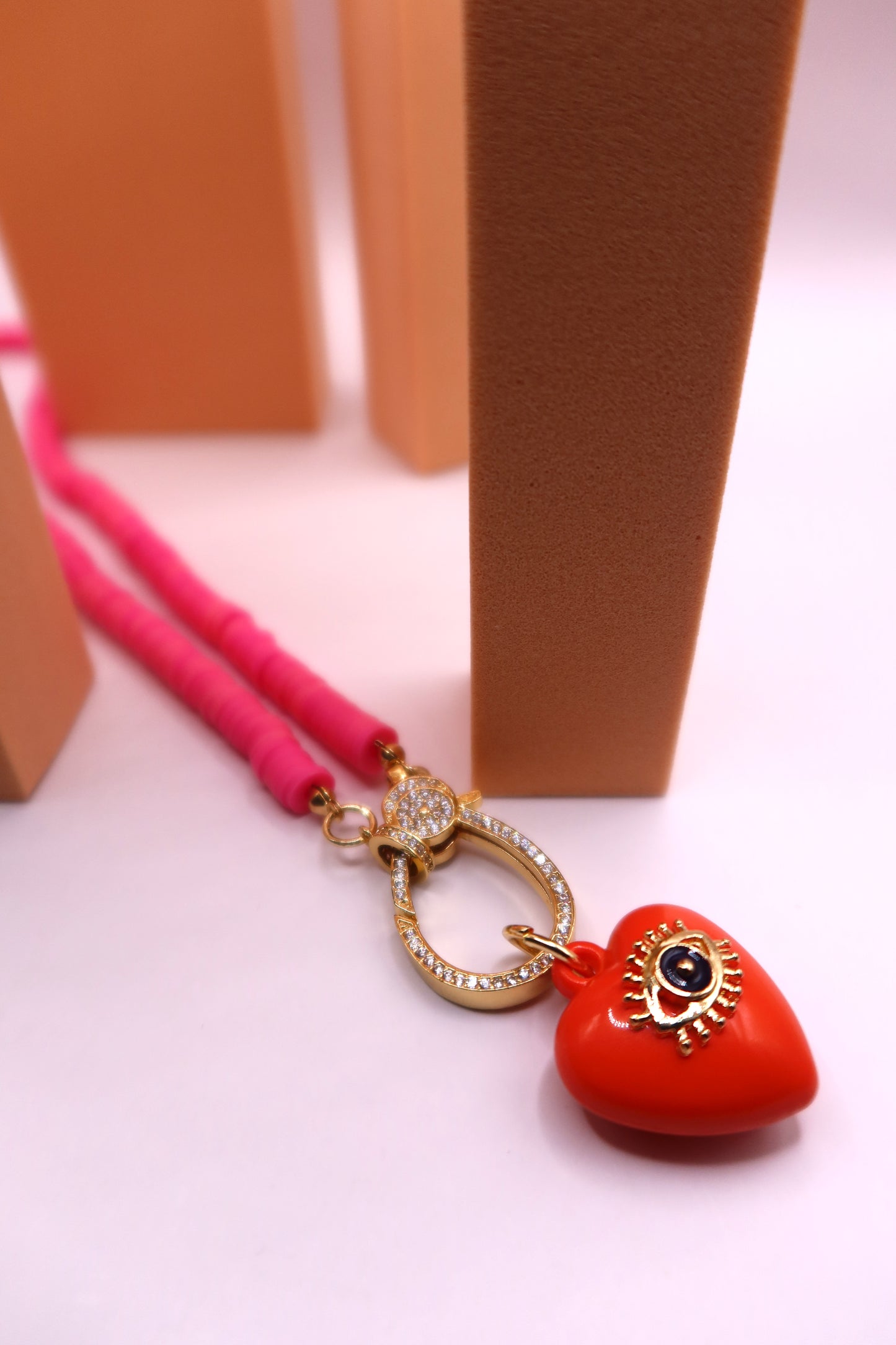 The DANAÉ necklace