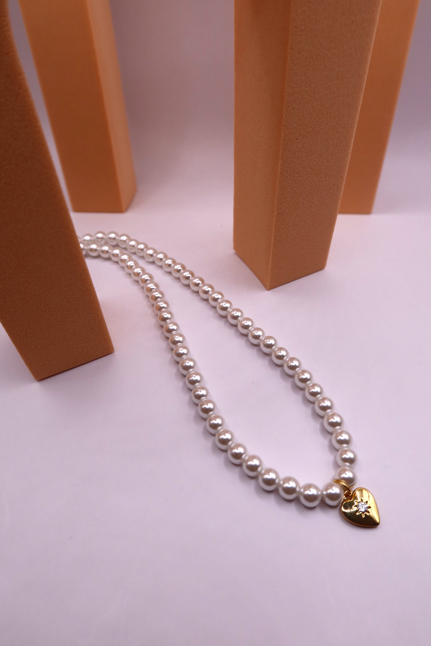 Le collier NEOFITOS