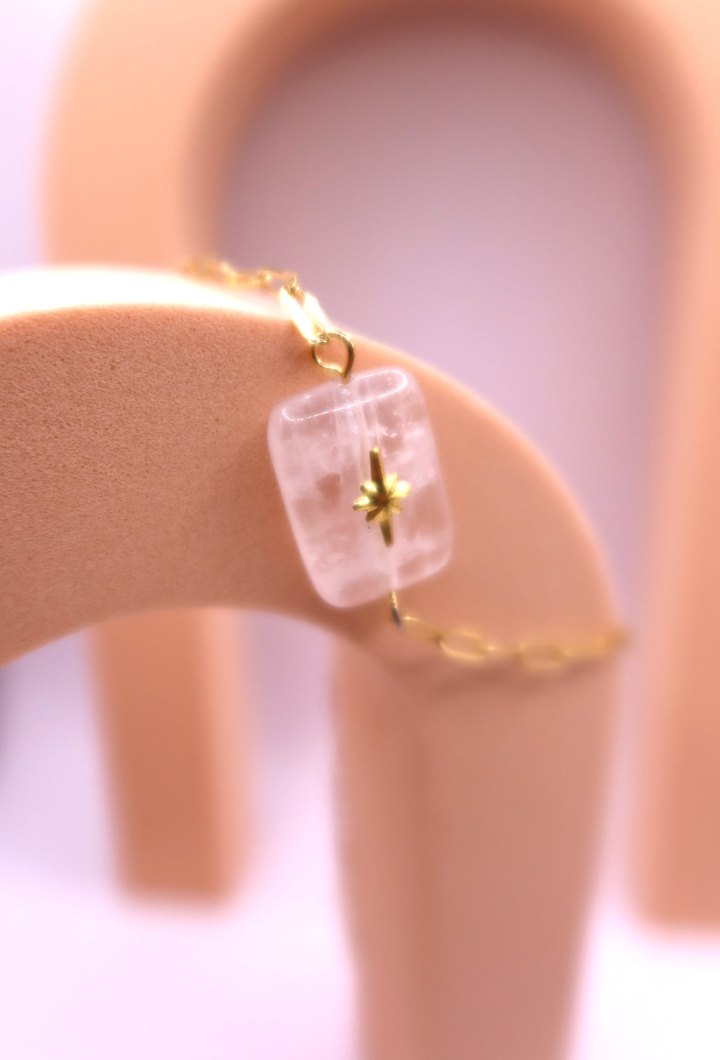 The ARIS wristband
