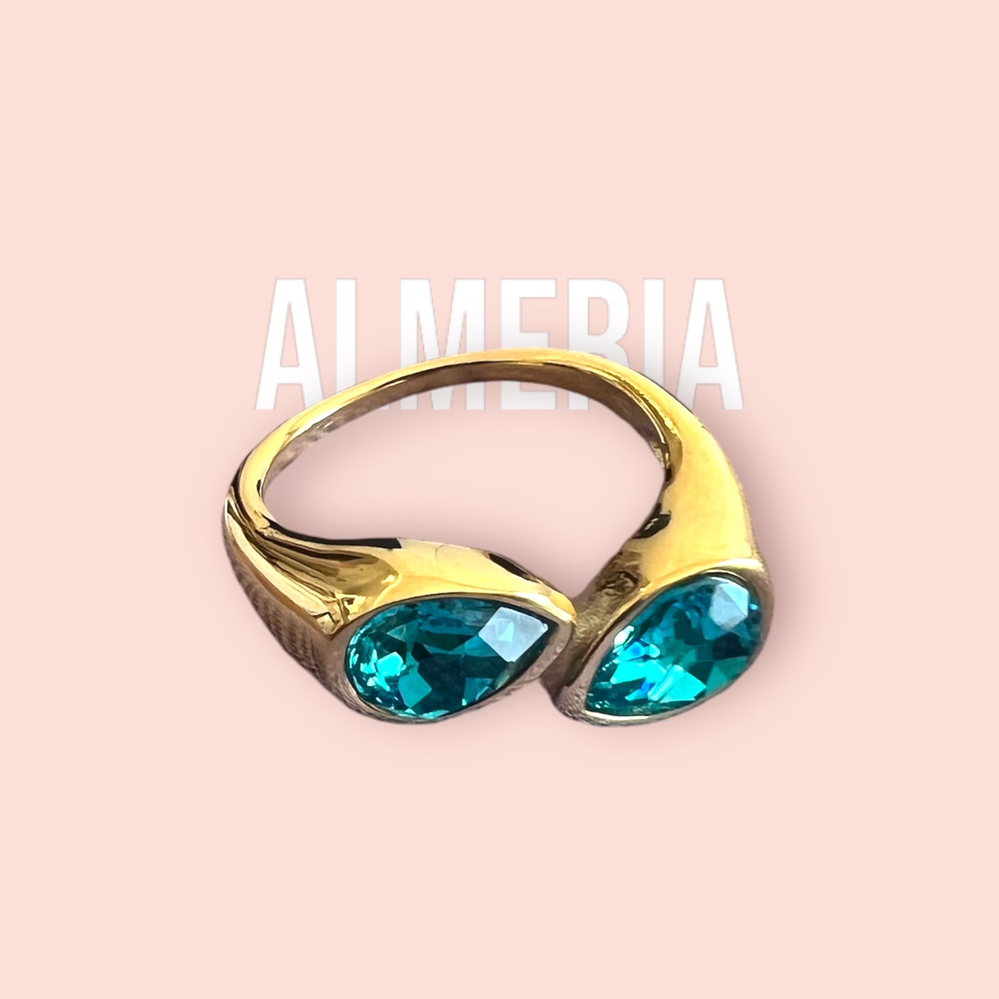 La bague ALMERIA