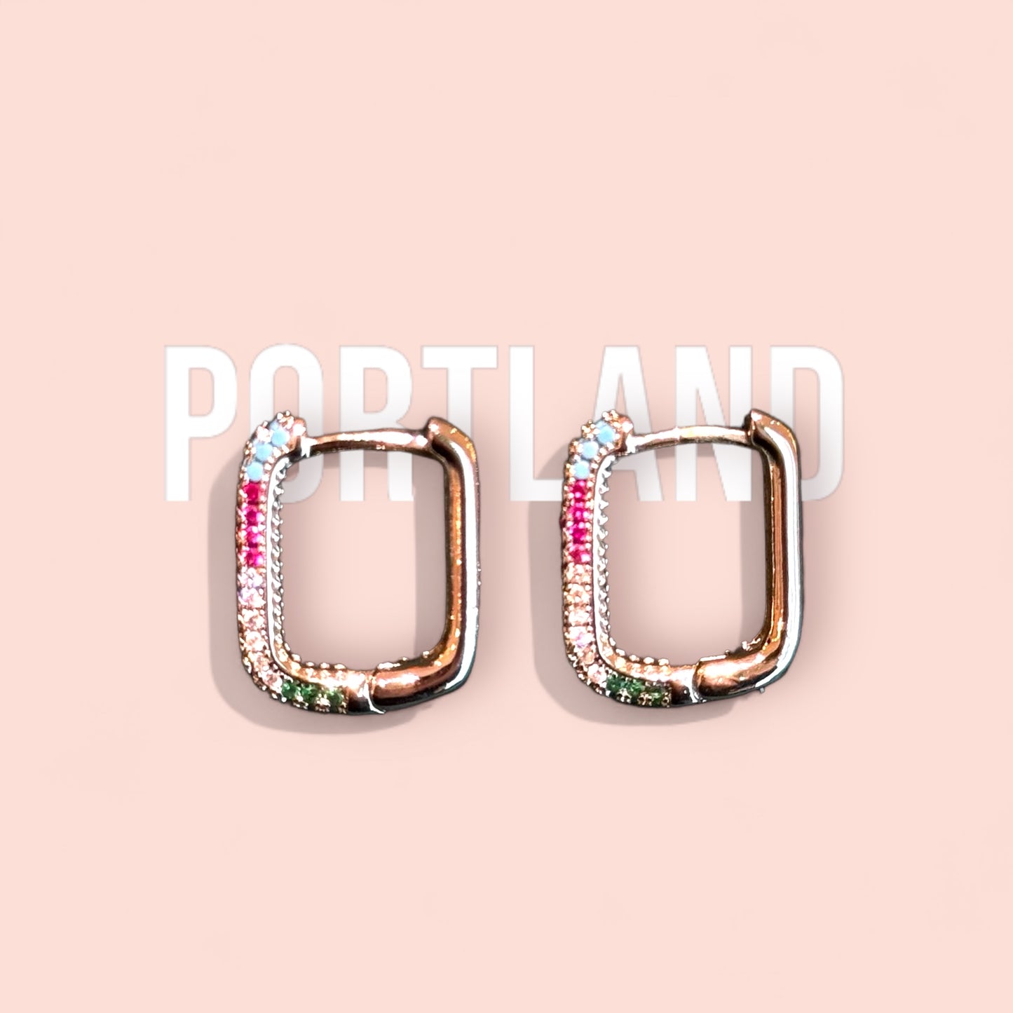 Les boucles d'oreilles PORTLAND