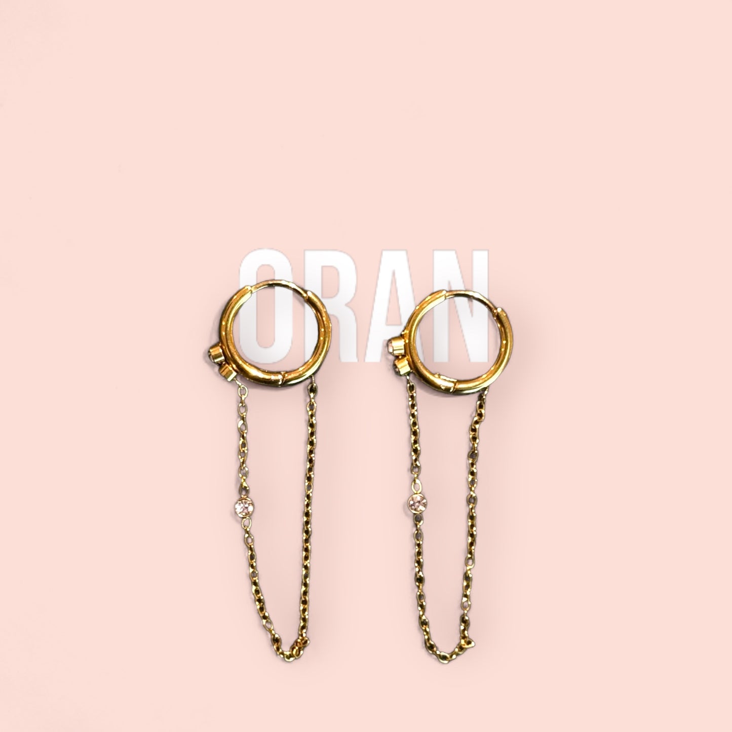 Les boucles d'oreilles ORAN