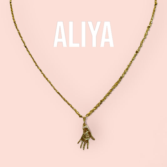 The ALIYA necklace 